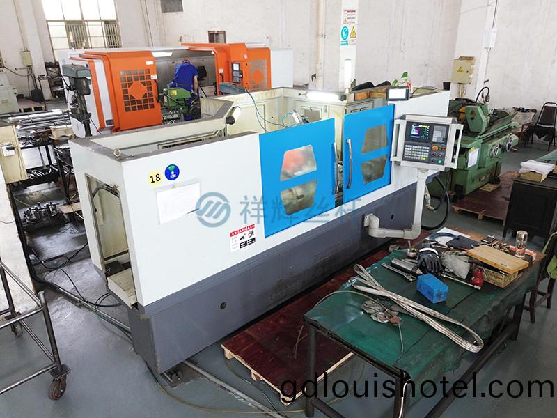 數(shu)控外圓磨(mo) M131*1500